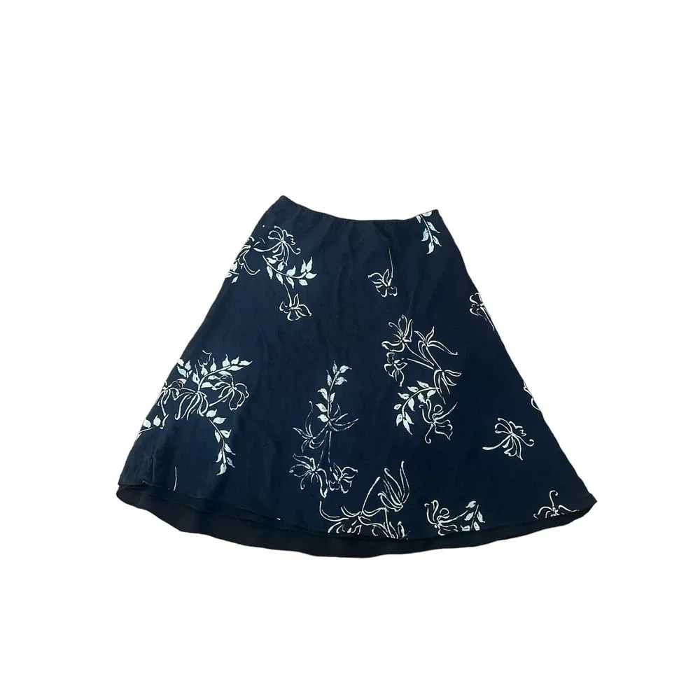 Women PP Petite Lauren Ralph Lauren Navy Floral 100% Silk Pull-On Lined Skirt - Picture 3 of 4